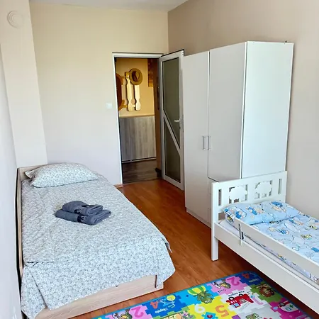 Apartment изгрев с 2 отделни спални *