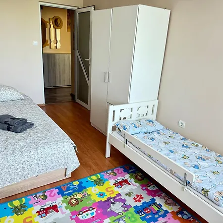 Apartment изгрев с 2 отделни спални *