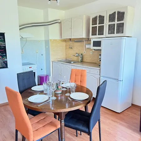 Apartman изгрев с 2 отделни спални