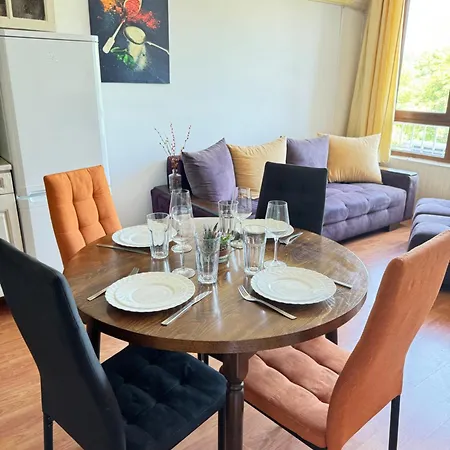 изгрев с 2 отделни спални