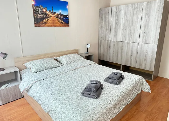 изгрев с 2 отделни спални * בורגאס